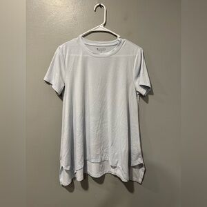 Athleta Essence Handkerchief Hem T-Shirt in Powder Blue Size Medium